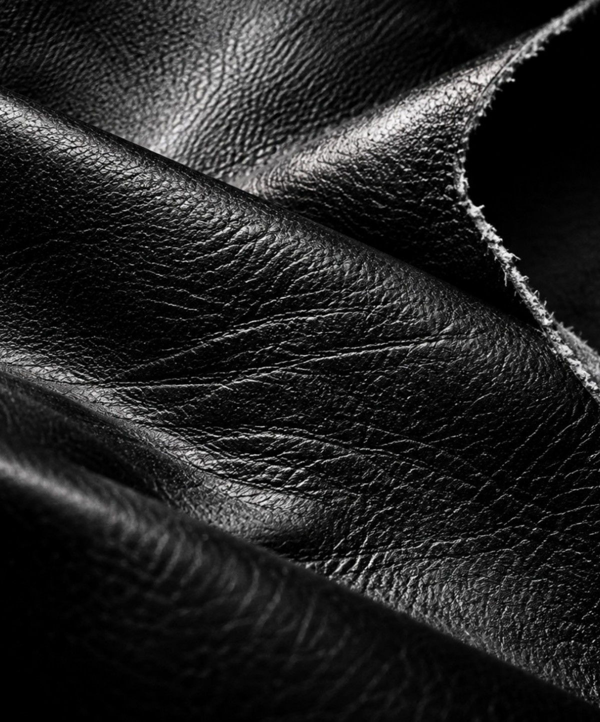 REAL LEATHER. REAL CHARACTER. UNMISTAKABLY YOU.